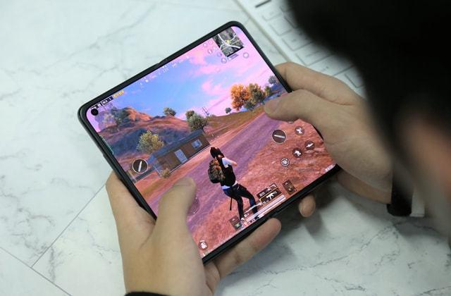 和平精英辅助【EVA】腾讯模拟器专用挂 子弹瞬击 人物绘制 透视血量 子弹穿墙 锁头自瞄